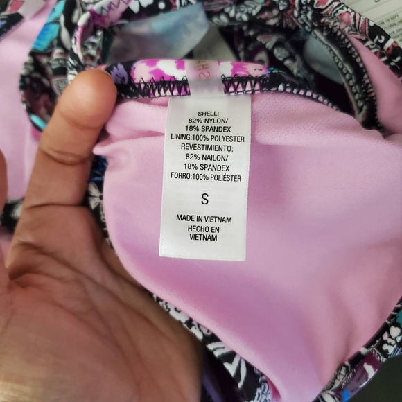 Shade & Shore Tropical Black Floral 2 Piece Swimsuit Ruffled Bikini Set - Picture 8 of 8